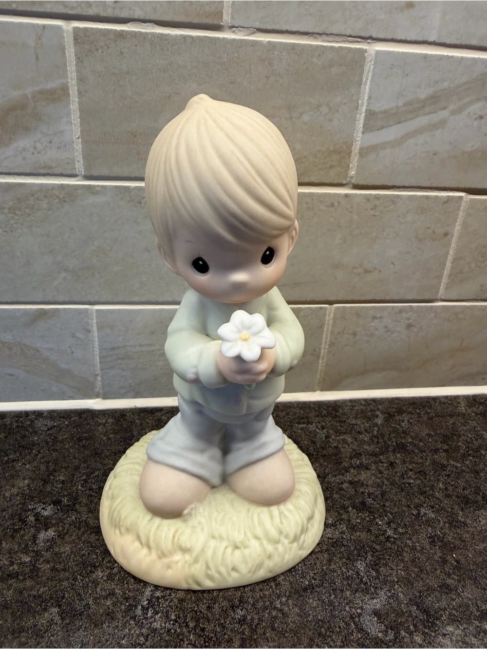 Precious Moments boy figurine “Mommy I love you”